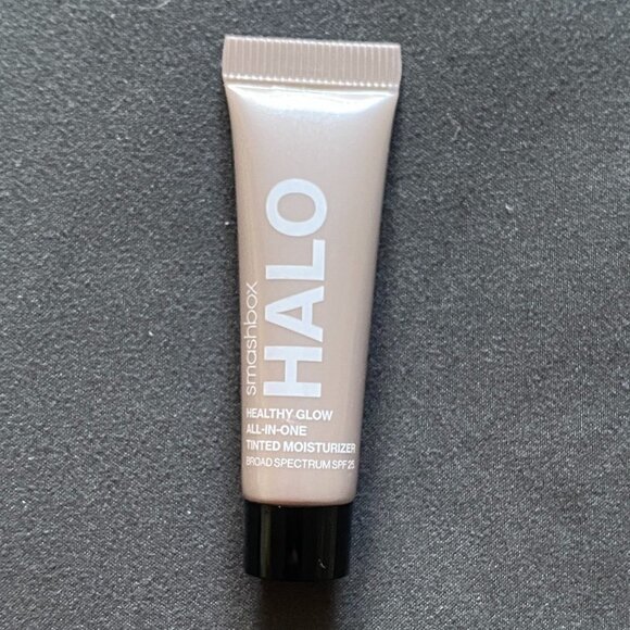 ⚡️ 3/$15 | NEW Smashbox Halo Healthy Glow Tinted Moisturizer Tan Dark 7ml/0.24oz - Picture 2 of 5